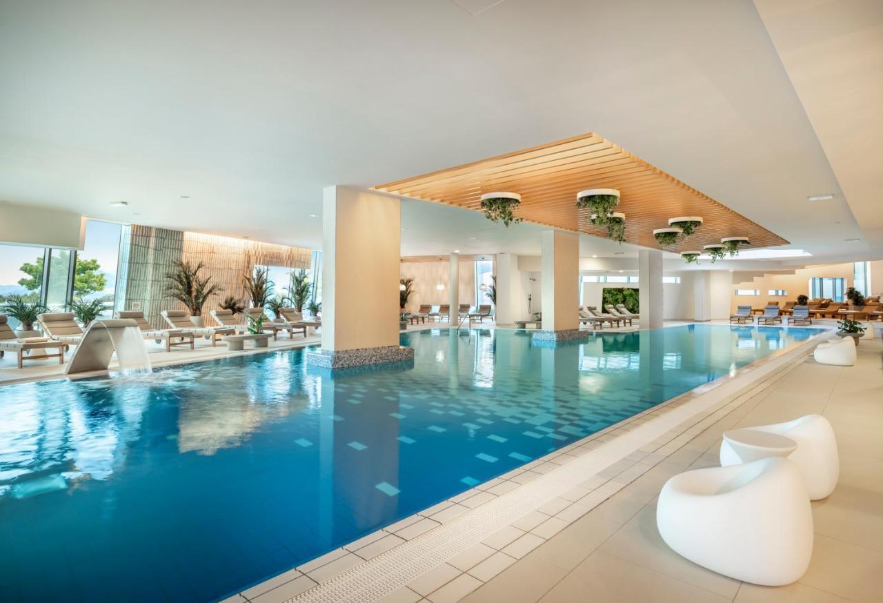 Hotel Valamar Lacroma 4*