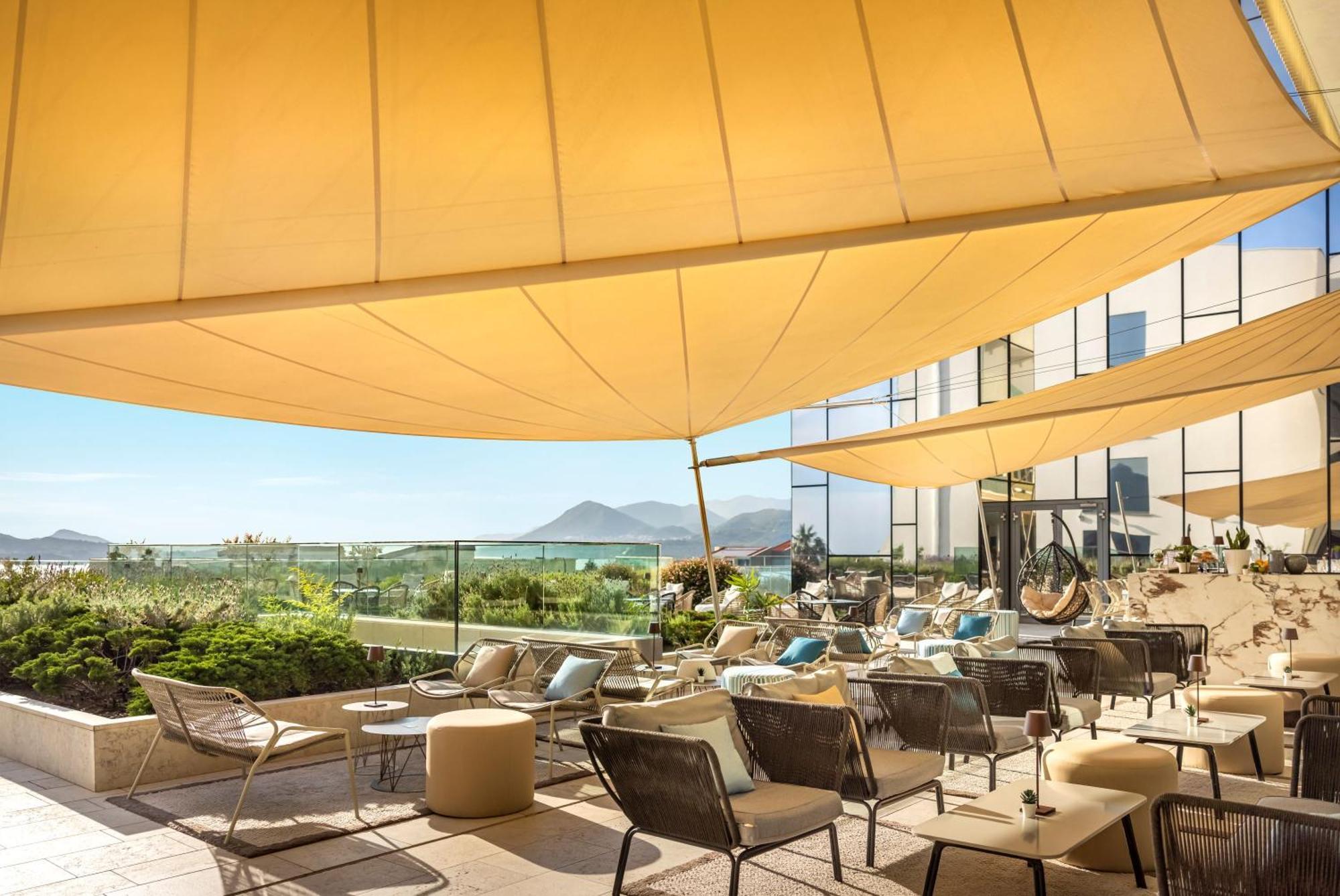 Hotel Valamar Lacroma 4*