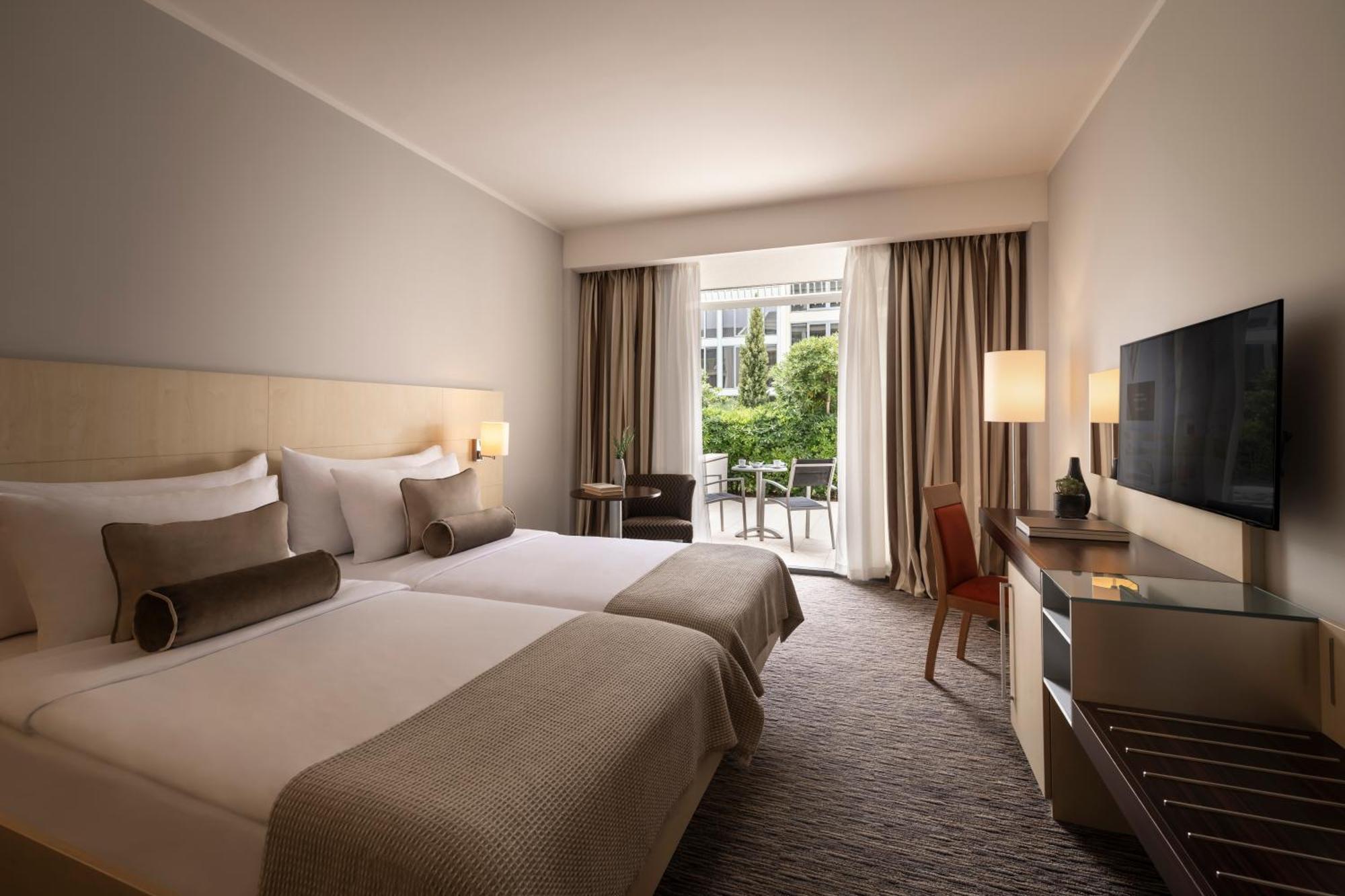 Hotel Valamar Lacroma 4*